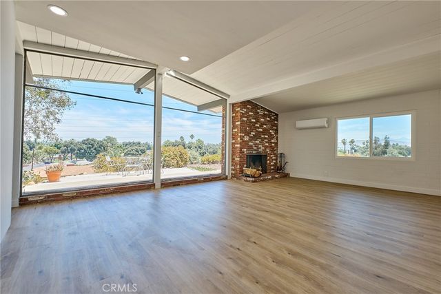 4262 Harrison Street, Riverside, CA 92503