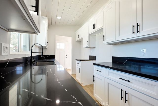 4262 Harrison Street, Riverside, CA 92503