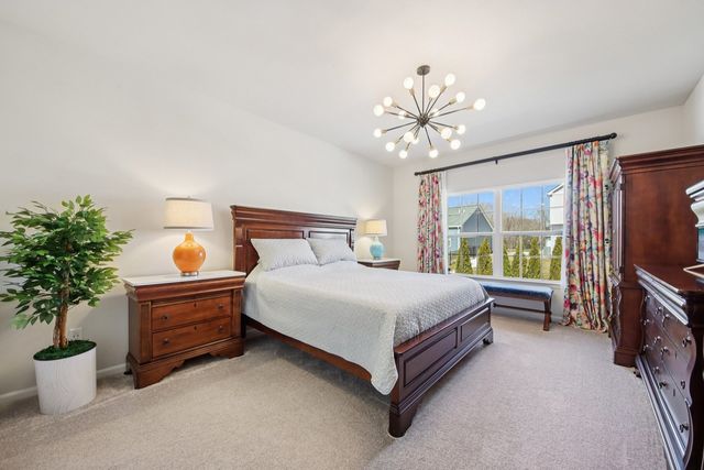 429 Fairway Lane, Sycamore, IL 60178