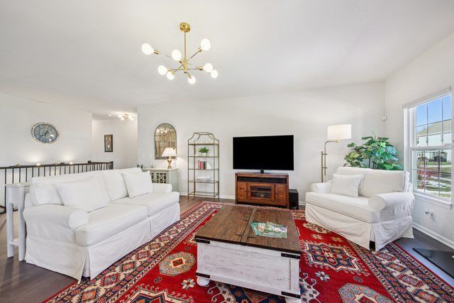 429 Fairway Lane, Sycamore, IL 60178