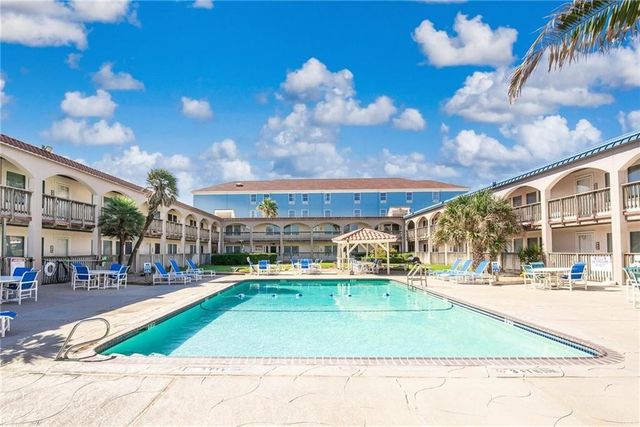 15005 Windward Dr 207, Corpus Christi, TX 78418