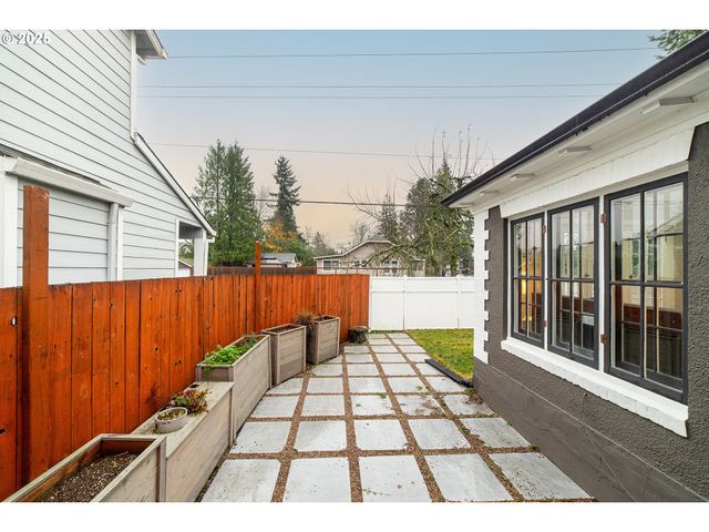 3506 Ne 78TH Ave, Portland, OR 97213