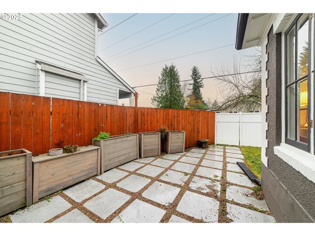 3506 Ne 78TH Ave, Portland, OR 97213