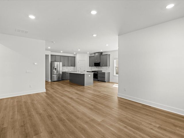 446 Radiant Blue Way, Summerville, SC 29486