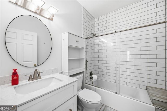 122 Oak Drive, Gray, GA 31032