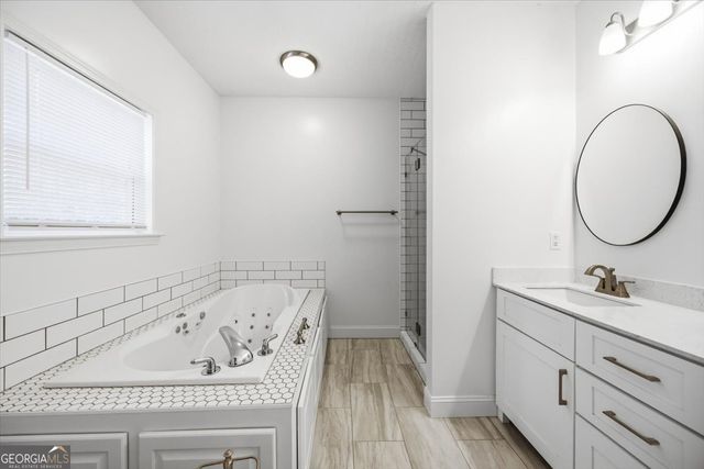 122 Oak Drive, Gray, GA 31032