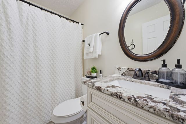 632 Granwood Blvd, Old Hickory, TN 37138