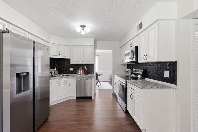 632 Granwood Blvd, Old Hickory, TN 37138