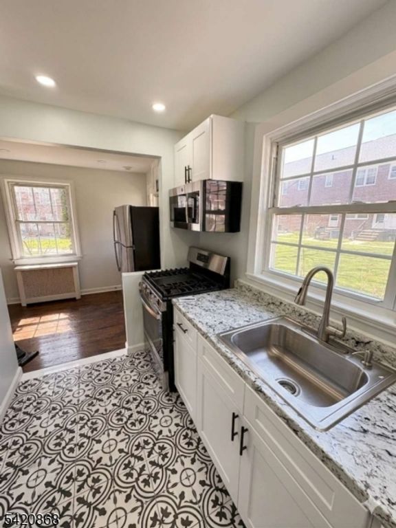 293 Elmwood Ave 293A, Maplewood Twp., NJ 07040