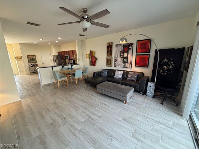 8451 Village Edge CIR 3, Fort Myers, FL 33919