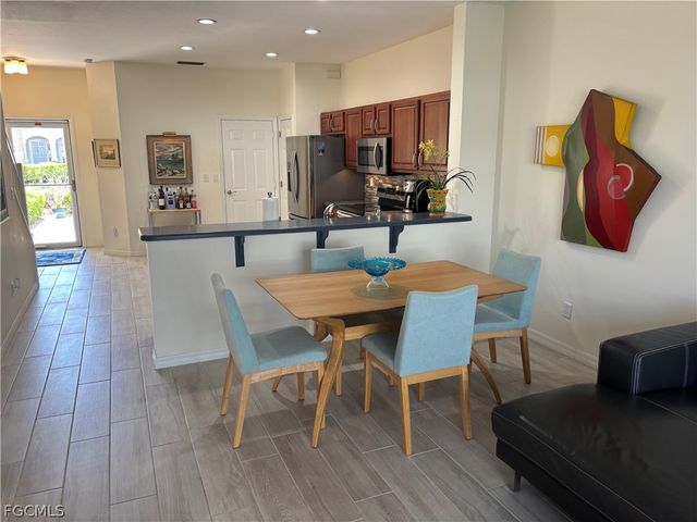 8451 Village Edge CIR 3, Fort Myers, FL 33919