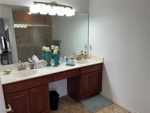 8451 Village Edge CIR 3, Fort Myers, FL 33919