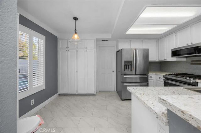 13190 Lone Stallion Lane, Corona, CA 92883