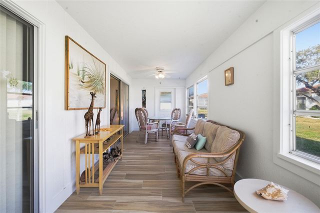 165 VISTA HERMOSA CIRCLE 24A, Sarasota, FL 34242