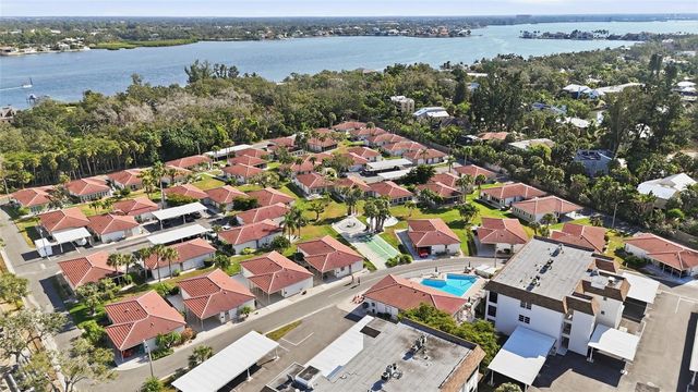 165 VISTA HERMOSA CIRCLE 24A, Sarasota, FL 34242