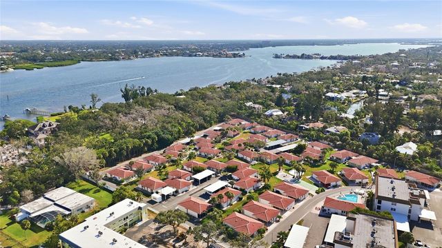 165 VISTA HERMOSA CIRCLE 24A, Sarasota, FL 34242