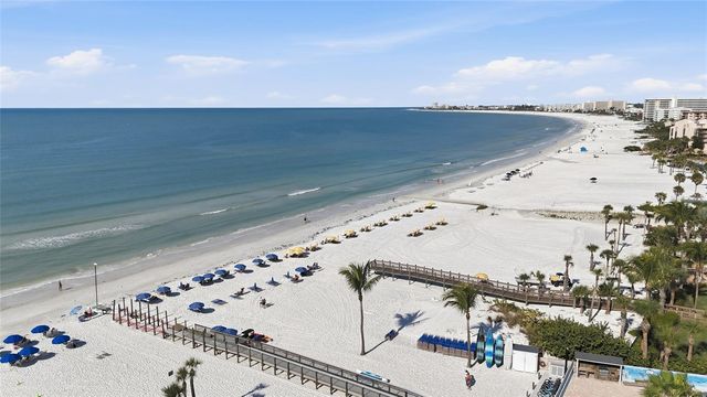 165 VISTA HERMOSA CIRCLE 24A, Sarasota, FL 34242