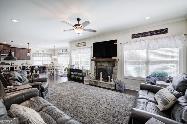 507 Longwood Place, Dallas, GA 30132