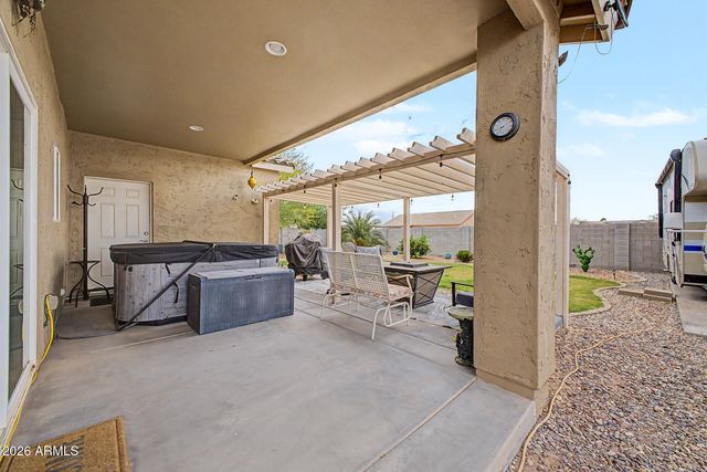 9560 W KRAMER Place, Arizona City, AZ 85123
