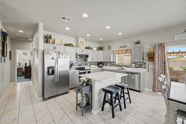 9560 W KRAMER Place, Arizona City, AZ 85123