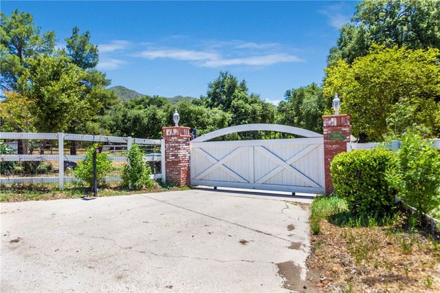 15548 Iron Canyon Road, Canyon Country, CA 91387
