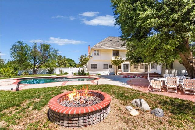 15548 Iron Canyon Road, Canyon Country, CA 91387