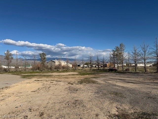 621 West Mesquite Avenue, Pahrump, NV 89060