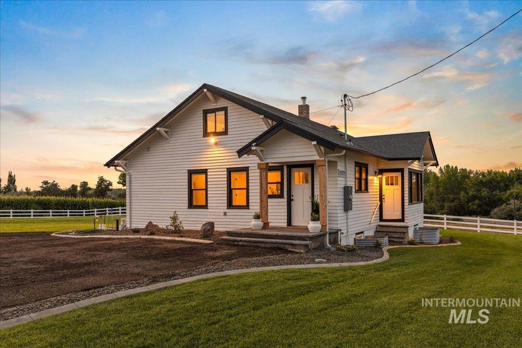11171 Pump Rd, Nampa, ID 83686