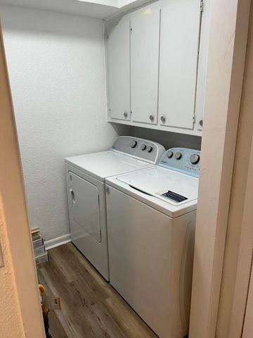 1904 Jupiter Road 1906, Plano, TX 75074
