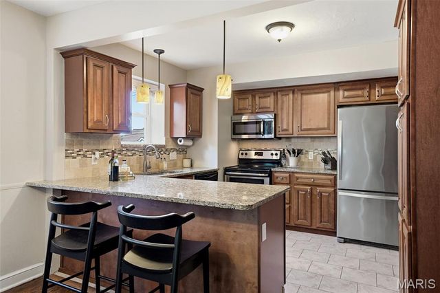 1114 Childress Avenue, St Louis, MO 63139