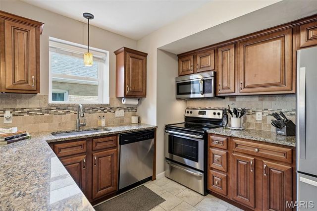 1114 Childress Avenue, St Louis, MO 63139