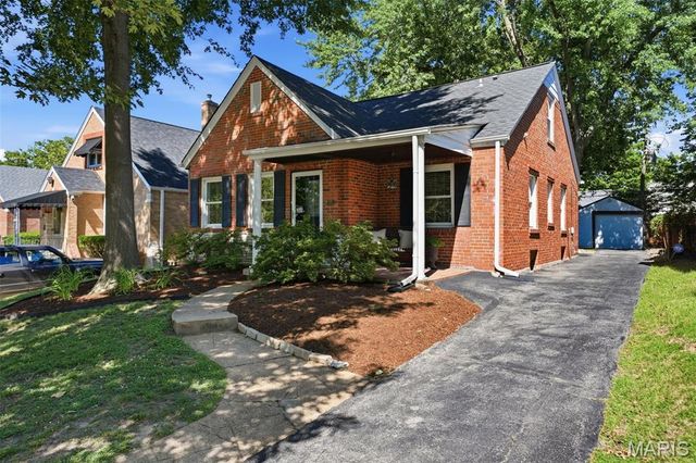1114 Childress Avenue, St Louis, MO 63139