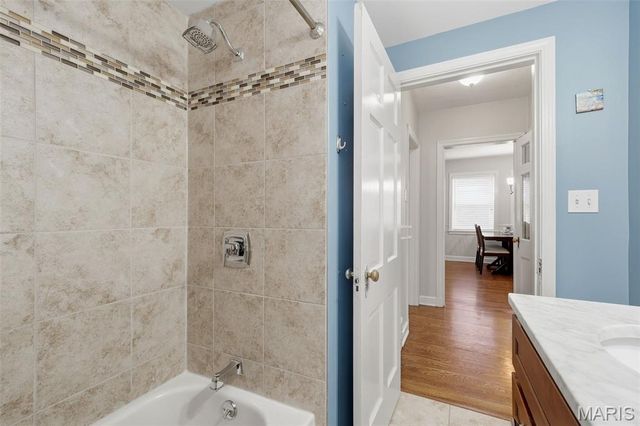 1114 Childress Avenue, St Louis, MO 63139