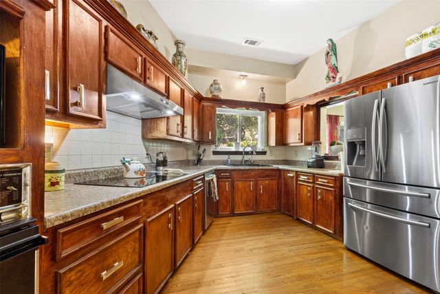 3929 Amy Avenue, Garland, TX 75043