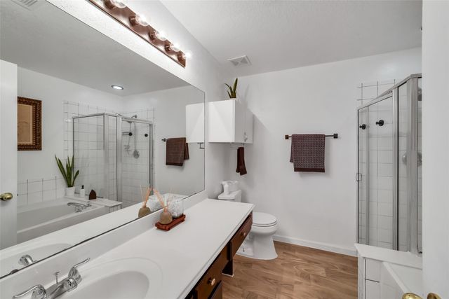 2710 Millers Falls Court, Richmond, TX 77406