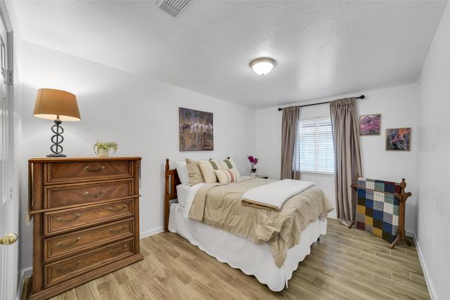 2710 Millers Falls Court, Richmond, TX 77406