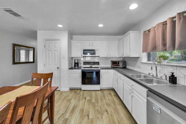 2710 Millers Falls Court, Richmond, TX 77406