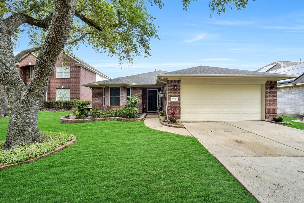 2710 Millers Falls Court, Richmond, TX 77406