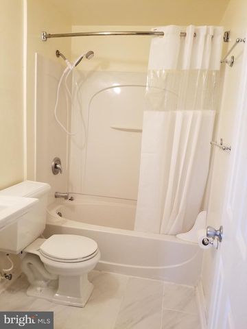 7 INGRAM ST, Alexandria, VA 22304
