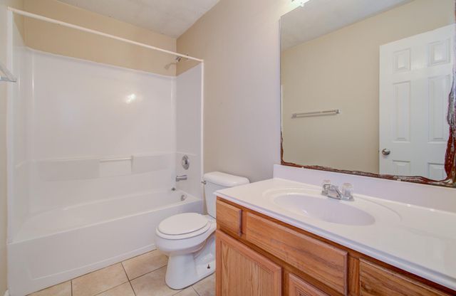 175 N Vesper Bend Circle, The Woodlands, TX 77382