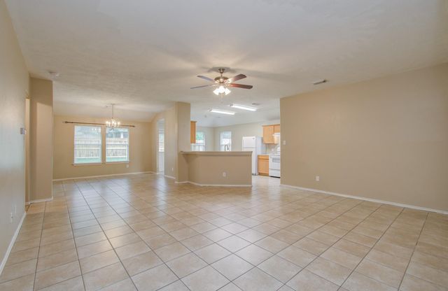 175 N Vesper Bend Circle, The Woodlands, TX 77382