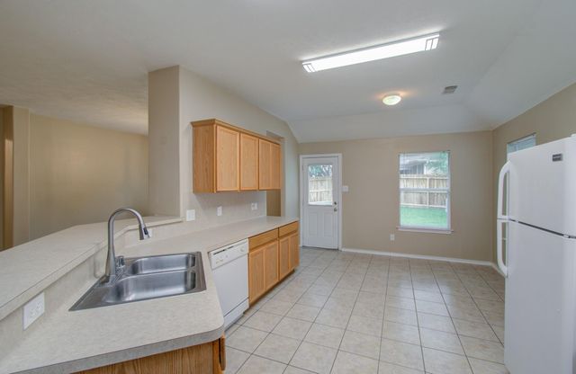175 N Vesper Bend Circle, The Woodlands, TX 77382