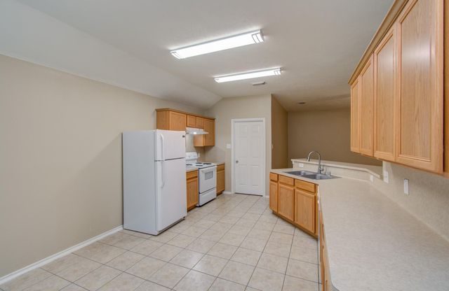 175 N Vesper Bend Circle, The Woodlands, TX 77382