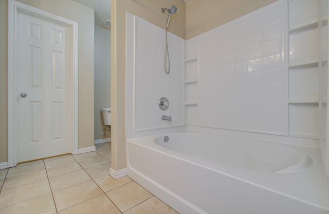 175 N Vesper Bend Circle, The Woodlands, TX 77382