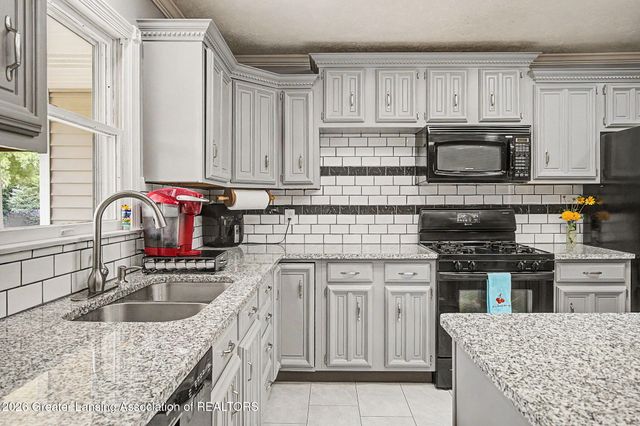 4278 Sand Cherry Drive, Williamston, MI 48895