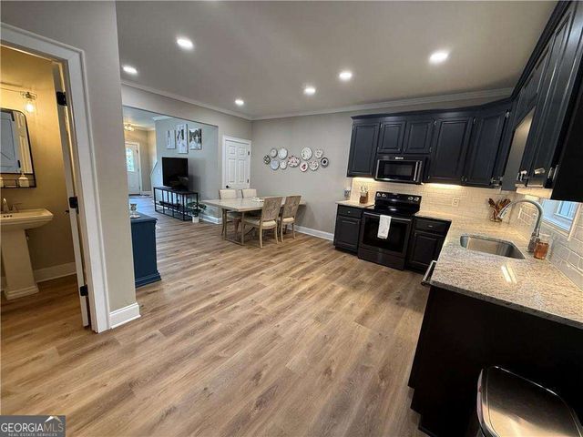 716 Manor Way, Cartersville, GA 30120