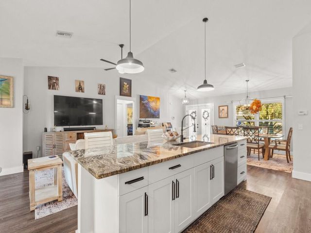 615 19th Street SW, Vero Beach, FL 32962