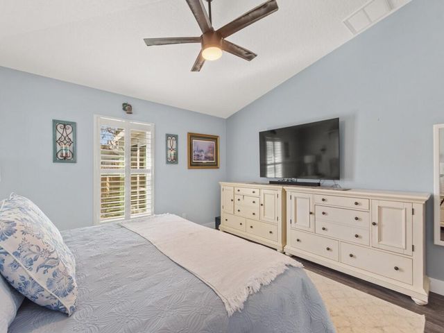 615 19th Street SW, Vero Beach, FL 32962