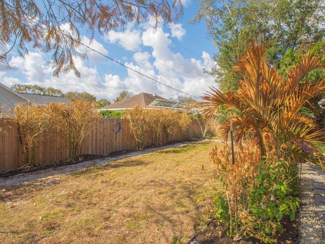 615 19th Street SW, Vero Beach, FL 32962