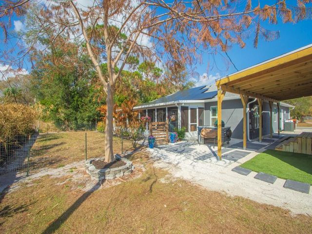 615 19th Street SW, Vero Beach, FL 32962